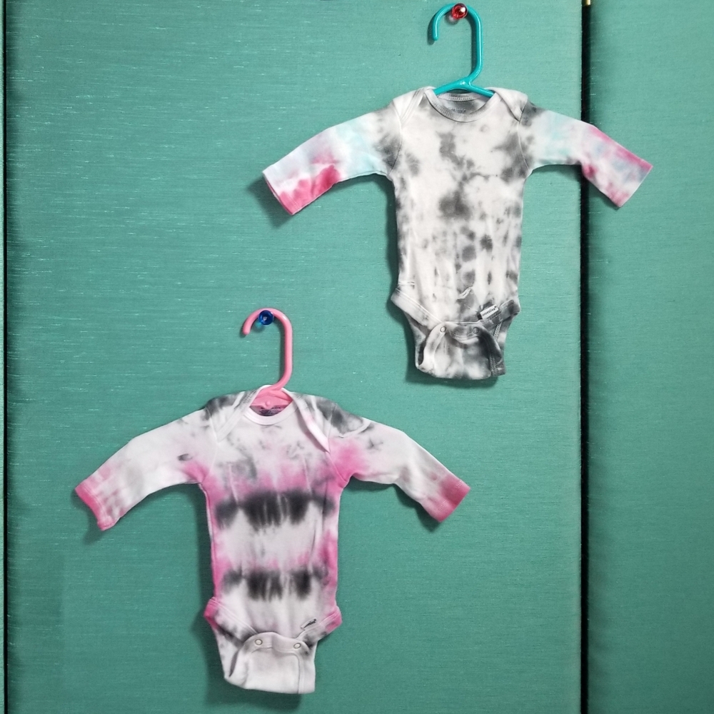 NB Tie-Dyed Gerber Onesies (Hand Dyed)